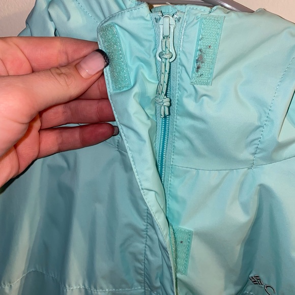 Columbia blue rain jacket - Picture 3 of 6